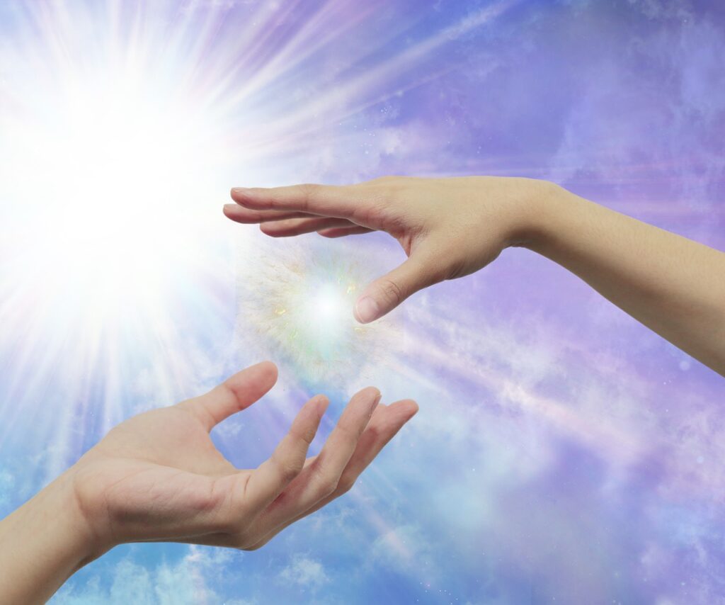 hands, light, reiki-7469250.jpg